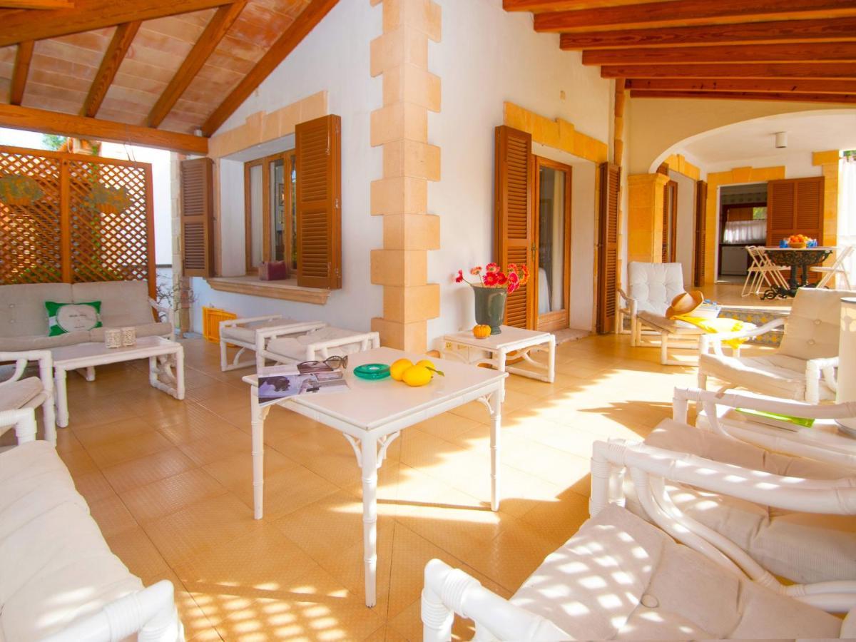 Villa Camila Para 7 Junto A Playa De Sant Pere Alcudia  Exterior photo